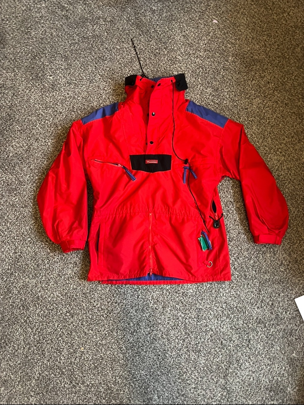 Vintage Columbia, men’s medium red ski jacket